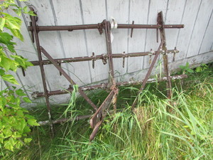lot 84 image: RoadDriveway Grater