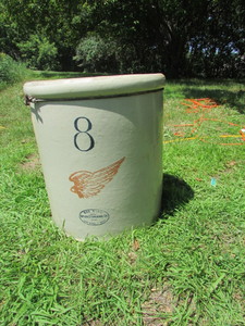 8 gallon crock - Red Wing