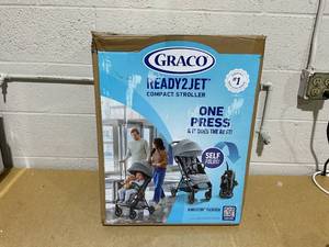 lot 99 image: Graco Ready2Jet Compact Auto-Fold Stroller - Kingston