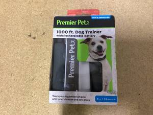 lot 494 image: Premier Pet 1000 foot Dog Trainer with Rechargeable Battery