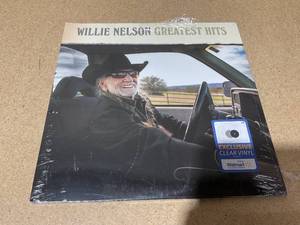lot 257 image: Willie Nelson - Greatest Hits - Music & Performance - Vinyl