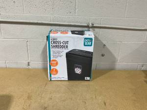 lot 191 image: PenGear 6-Sheet Micro-cut PaperCredit Card Shredder with 3.4 Gallon Bin, Black,Home and Office use
