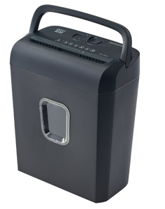 lot 261 image: PenGear Micro-Cut 6 Sheet Shredder with 3.4-Gallon Collection Bin