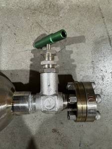DOT - 3E1800 Gas Cylinder (568743) Whitey/Swagelok Untested/Not Checked For Leaks