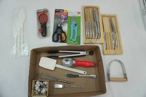 lot 86 image: Kitchen Utensils NEW & Used
