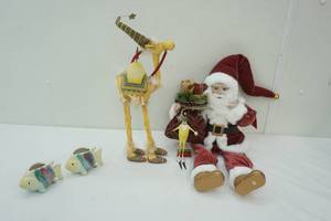 lot 142 image: Patience Brewster Dept 56 Krinkles Frog & Camel Figurines, Sitting Santa, Vintage Ceramic Fish