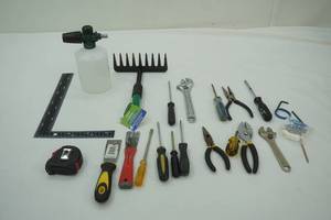 lot 150 image: Tools & Garden Tools