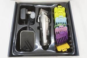 lot 172 image: Oneisall Electric Pet Clipper