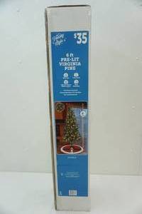 lot 207 image: NEW IN BOX  Pre-Lit Virginia Pine