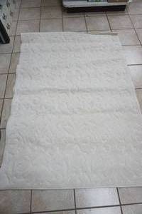 lot 221 image: Palmetto Living Area Rug 47x 65