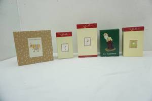 lot 228 image: Department 56 Figurines (4ct) Patience Brewster & S.C. Toastie Buns Figurine