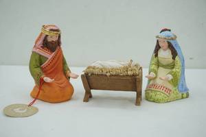 lot 240 image: Patience Brewster Nativity Holy Family Figures