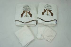lot 261 image: Tiger Bath Towels (2ct), White Hand Towel and White Washcloths (2ct)