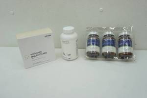 lot 263 image: Vitamins Lot