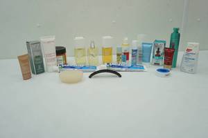 lot 264 image: Beauty Products, Perfume, Toothpaste and more