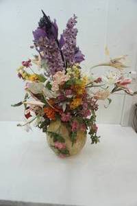 lot 265 image: Artificial Flower Arrangement 37 tall