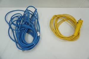 lot 307 image: Heavy Duty Extension Cord and Drop Light cord (no fixture)
