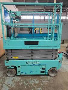 lot 7 image: 2014 Genie GS1930 Scissor Lift