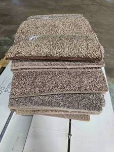 lot 11H image: 20 Pack of Carpet Samples  Entry Rugs