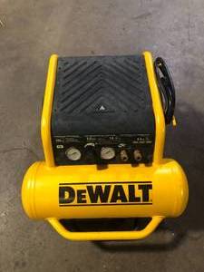 lot 1 image: DEWALT 4.5 Gal. Portable Electric Air Compressor For Parts Customer Returns see Pictures