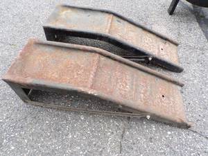 lot 57 image: Pair of Car Ramps