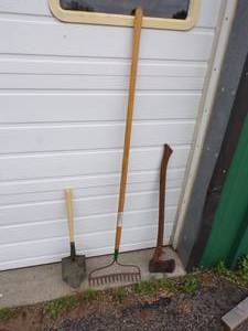 lot 61 image: Folding Shovel, Rake, Axe