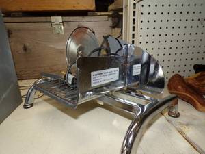 lot 37 image: Rival Electric Food Slicer