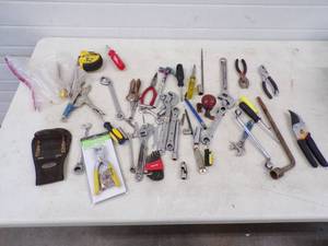lot 98 image: Tool Lot with Wrenches, Locking Pilers, Screwdrivers and more