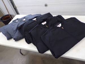 lot 136 image: 5 Jackets unused various size see pics for Size