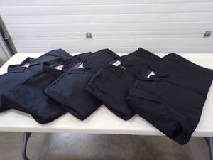 lot 142 image: 5 Jackets unused various size see pics for Size