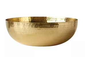lot 14 image: Hammered Serving Bowl - 56 fl. oz