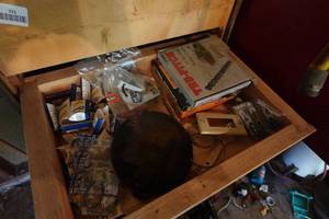 lot 222 image: Assorted Hardware - Air Hammer, Ear Plugs