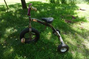 lot 1H image: Homemade Adult Size Tricycle - 13 Front Tire