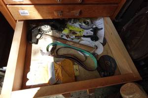 lot 149 image: Contents of Drawer - Cut-Off Discs, Brushes