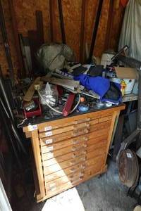 lot 152 image: Rolling Cabinet of Drawers with Assorted Hardware