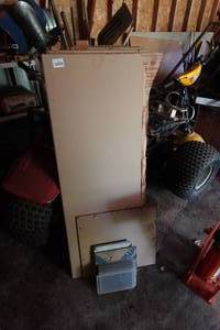 lot 114 image: Polycarbonate Sheets