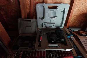 lot 165 image: 2 Air Nailers - Coil Roofing, Brad