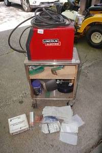 lot 1A image: Lincoln Electric Weld-Pak 155 Wire Feed Welder with Cart