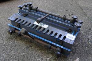 lot 19 image: Reliant Dovetail Machine