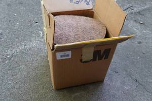 lot 21 image: 7 Buffing Pads
