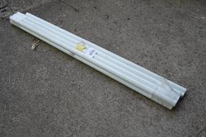 lot 28 image: 8 30 White Aluminum Spindles