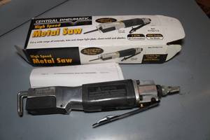 lot 56 image: Central Pneumatic High Speed Metal Saw