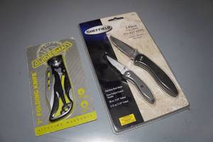 lot 79 image: 3 Folding Knives