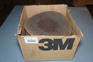 lot 92 image: Sanding Pads