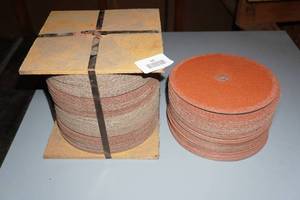 lot 96 image: Sanding Pads