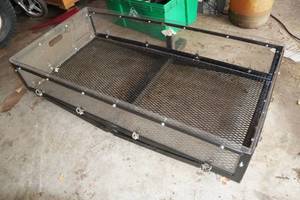 lot 113 image: Hitch Mount Cargo Carrier