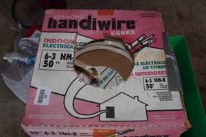 lot 160 image: 63 Wire with Ground
