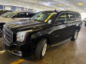 lot 5 image: 2019 GMC Yukon SLT 4x4