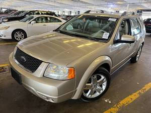 lot 21 image: 2006 Ford Freestyle Limited AWD