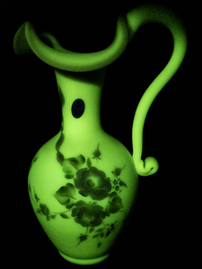 lot 28B image: FENTON 10 Burmese Circle of Love for Joyce Colella Pitcher. LIMITED EDITION #3553